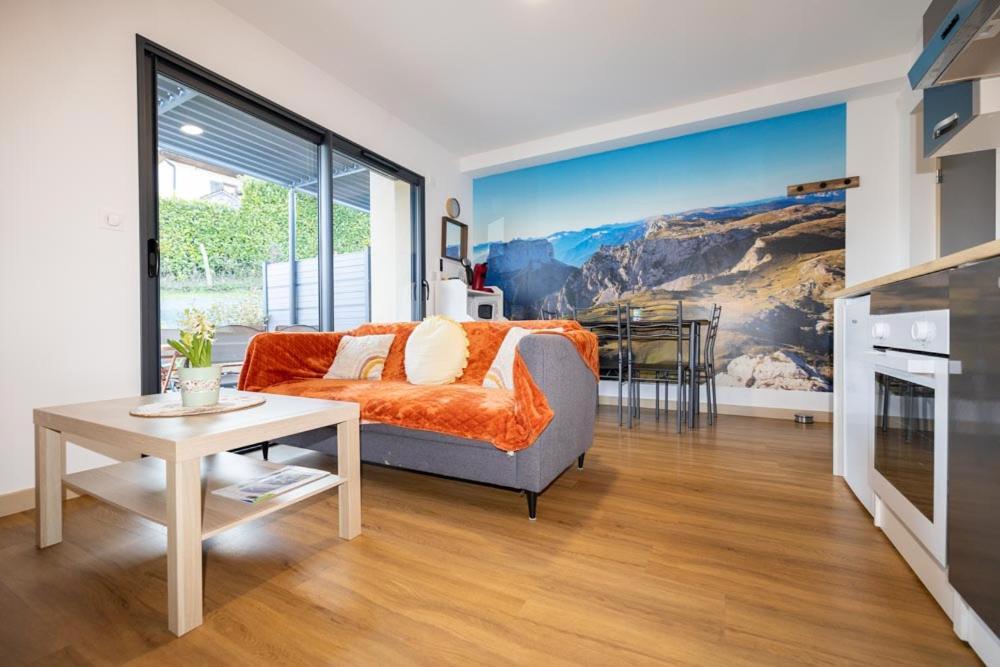 L'Escapade Dauphinoise, Gite 2 Chambres Avec Terrasse Et Clim Бокруассан Экстерьер фото
